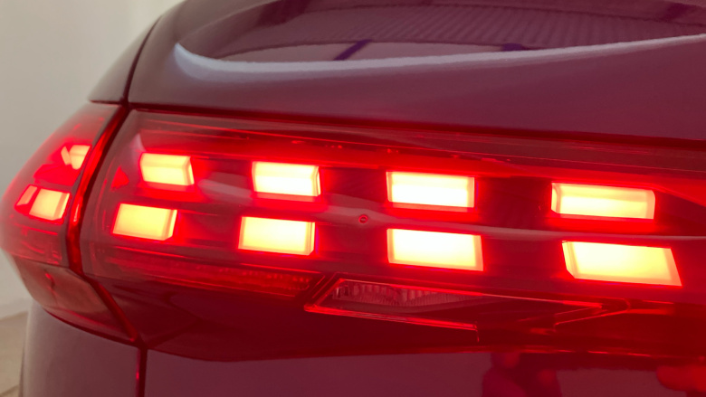 Audi Q5 2.0 TDI Quattro Launch Edition 5dr S Tronic Diesel Estate